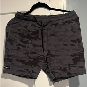 Alphalete Men's Black and Gray Camo Athletic Shorts